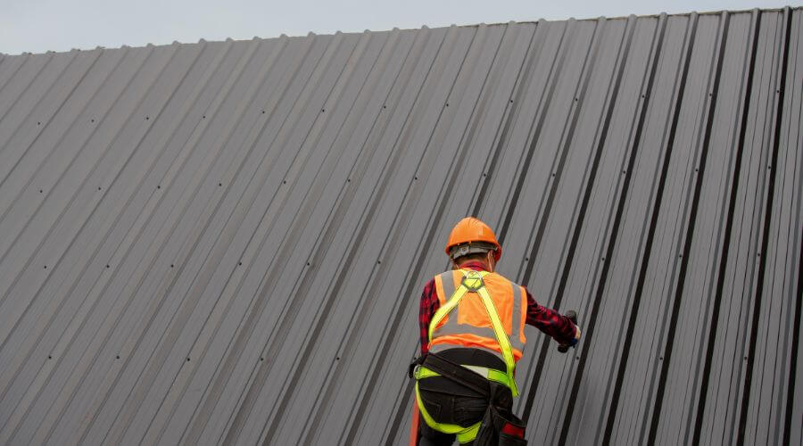 Professional metal roof installation services in Orange, CA